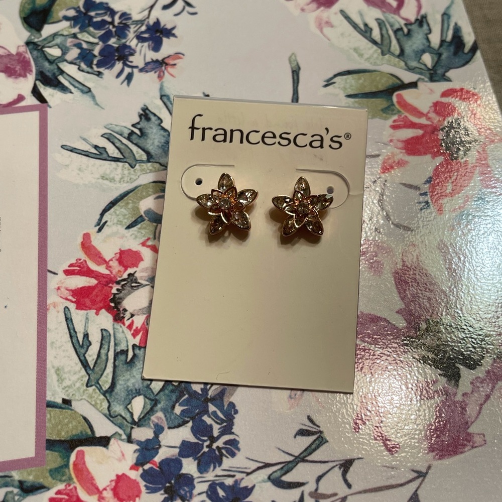 Francesca’s Floral Studs